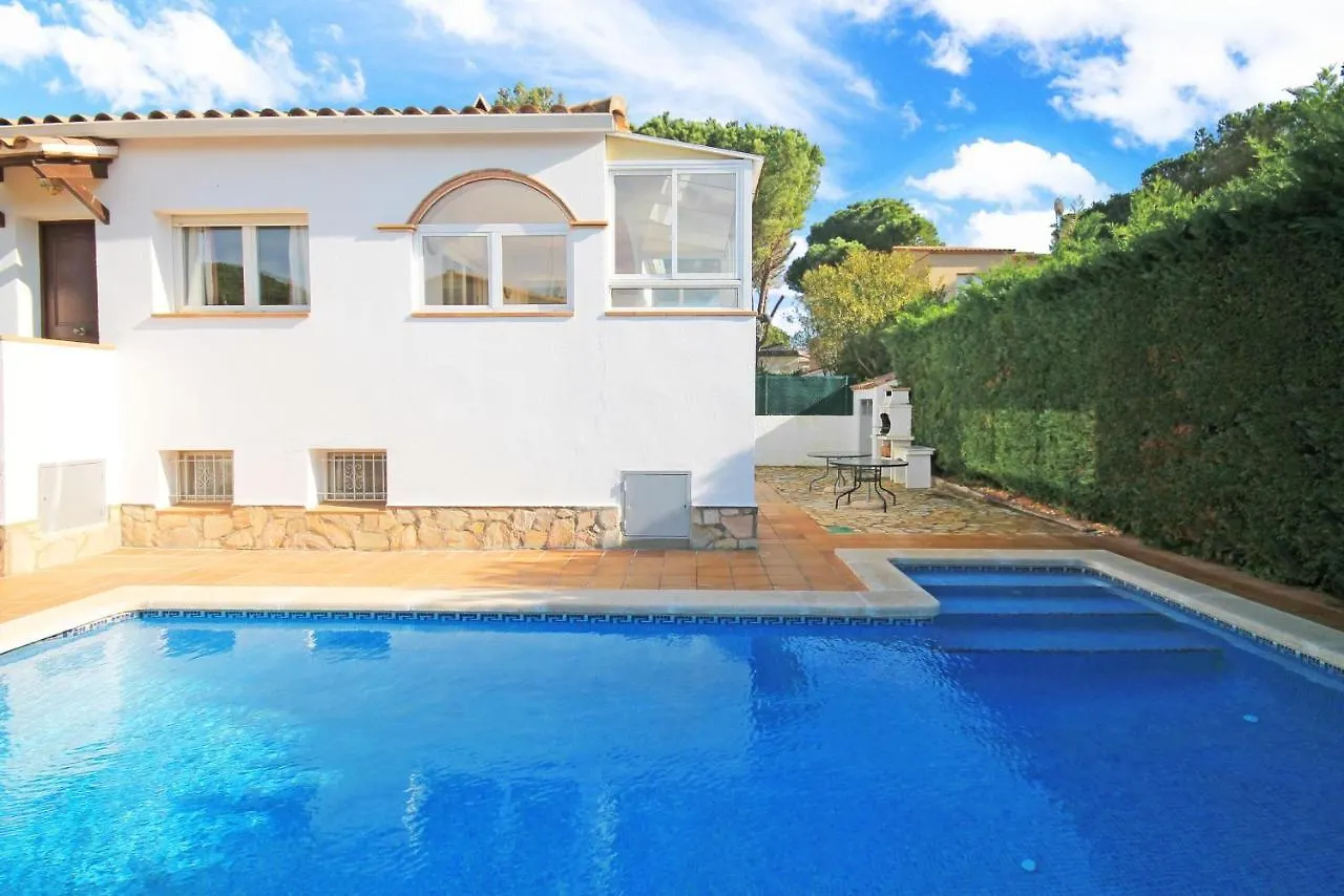 Holiday Home Joanna Ля Эскала Вилла